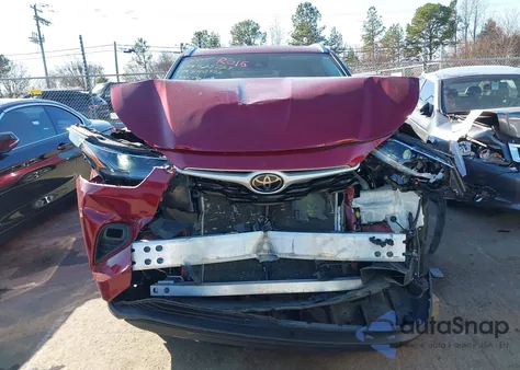 2021 Toyota Highlander Xle из США, поврежденный, VIN 5TDGZRBHXMS540972